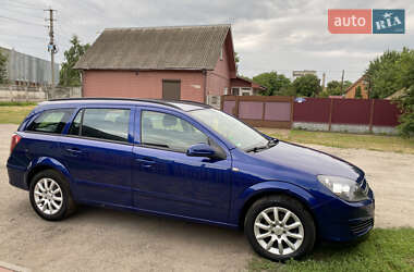 Универсал Opel Astra 2005 в 