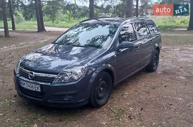 Универсал Opel Astra 2006 в Сумах