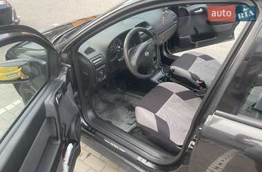 Седан Opel Astra 2008 в 