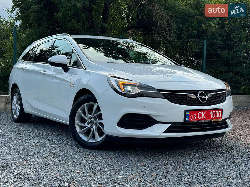 Универсал Opel Astra 2021 в Дрогобыче