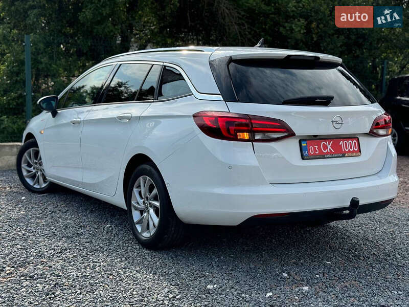 Универсал Opel Astra 2021 в Дрогобыче