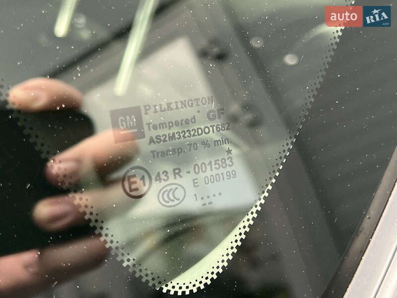 Хэтчбек Opel Astra 2011 в Малине