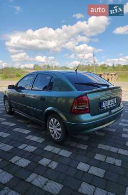 Седан Opel Astra 2000 в 