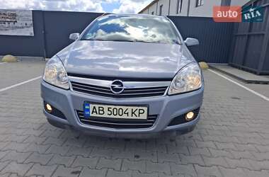 Универсал Opel Astra 2009 в Виннице