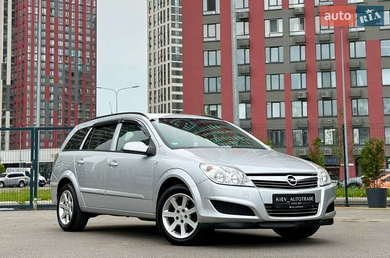 Opel Astra 2009