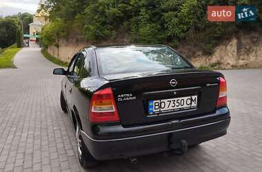 Седан Opel Astra 2008 в 