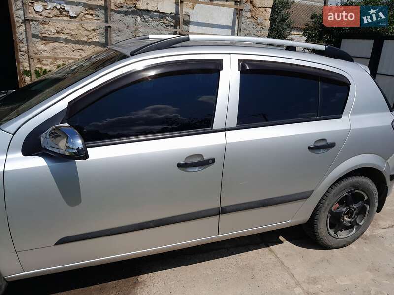 Хетчбек Opel Astra 2008 в Миколаєві