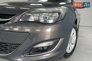 Универсал Opel Astra 2015 в 