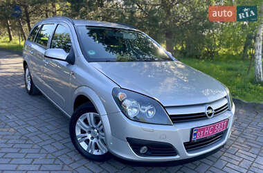 Универсал Opel Astra 2006 в 