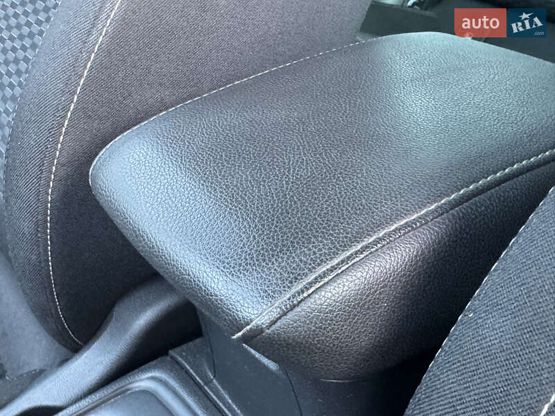 Универсал Opel Astra 2018 в Трускавце