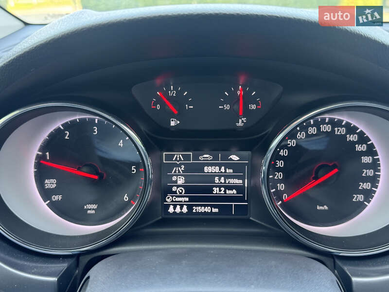 Универсал Opel Astra 2018 в Трускавце