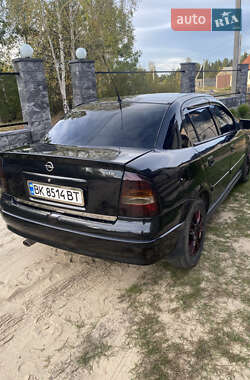 Седан Opel Astra 2007 в 