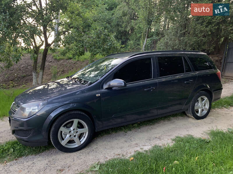 Універсал Opel Astra 2008 в Перемишлянах
