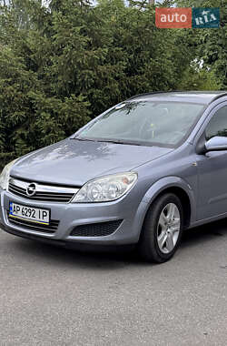 Универсал Opel Astra 2009 в Запорожье