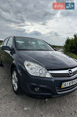 Хэтчбек Opel Astra 2007 в Белой Церкви