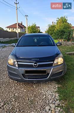 Универсал Opel Astra 2005 в 