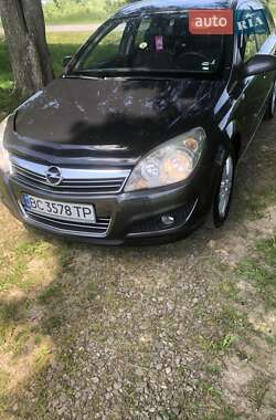Універсал Opel Astra 2008 в 