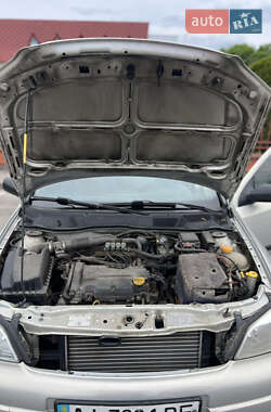 Седан Opel Astra 2007 в 