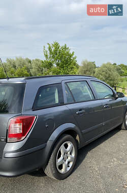 Универсал Opel Astra 2008 в 