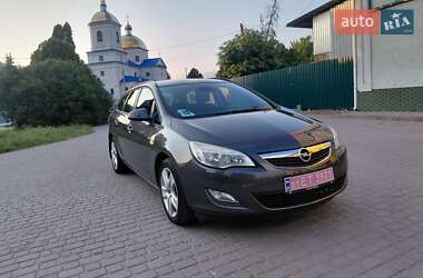 Універсал Opel Astra 2011 в Бару