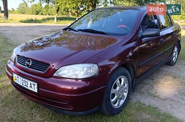 Седан Opel Astra 2007 в Брошневі-Облозі