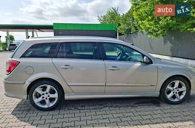 Универсал Opel Astra 2008 в Черновцах