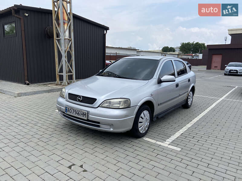 Opel Astra 2000