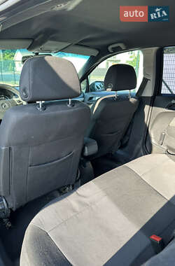 Хэтчбек Opel Astra 2007 в 