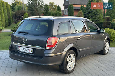 Универсал Opel Astra 2009 в 