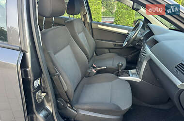 Универсал Opel Astra 2009 в 