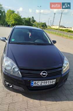 Хетчбек Opel Astra 2005 в Володимирі