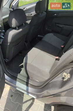 Универсал Opel Astra 2006 в 