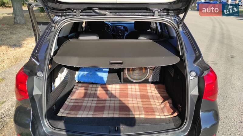 Універсал Opel Astra 2012 в Одесі фото 11 Універсал Opel Astra 2012 в Одесі