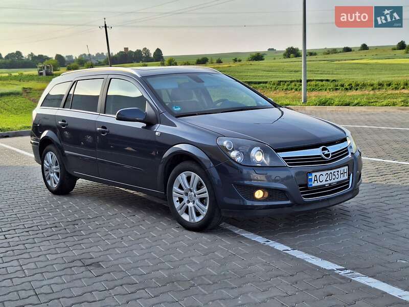 Opel Astra 2009