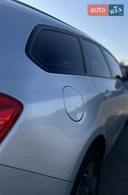 Универсал Opel Astra 2011 в 