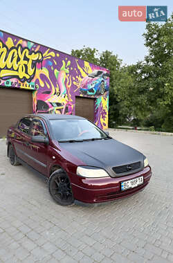 Седан Opel Astra 2006 в Каменец-Подольском