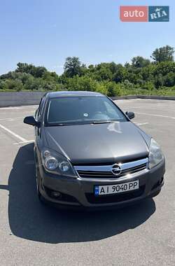 Хетчбек Opel Astra 2012 в Бучі