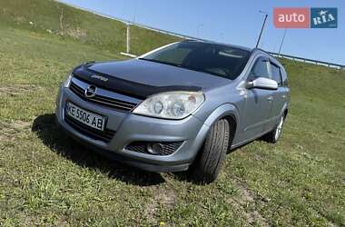 Универсал Opel Astra 2009 в Днепре