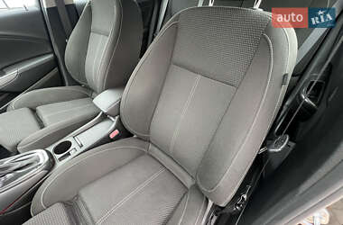 Хэтчбек Opel Astra 2010 в 