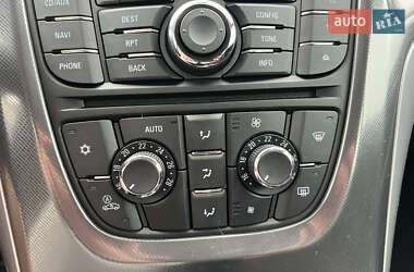 Хэтчбек Opel Astra 2010 в 