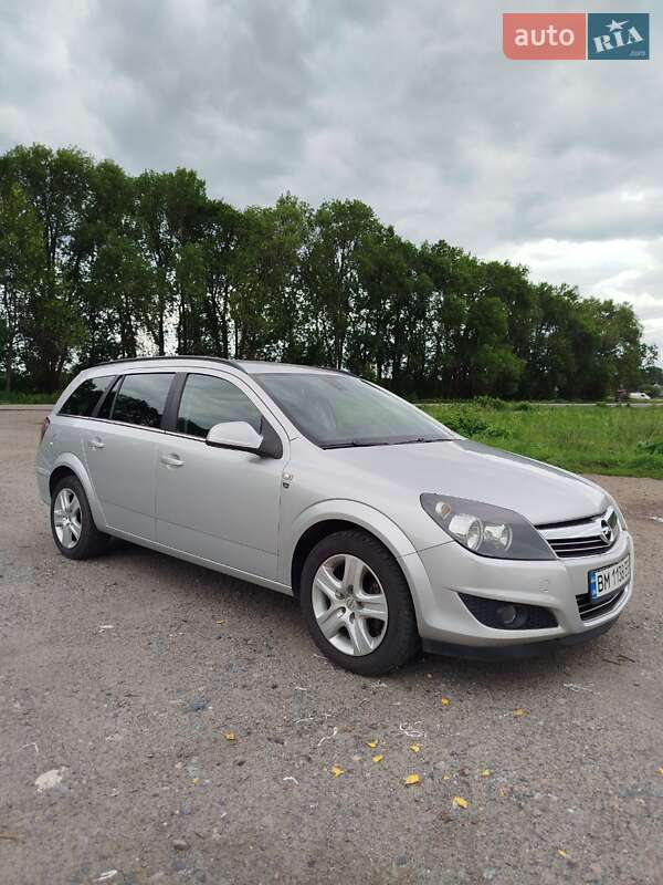 Универсал Opel Astra 2010 в Недригайлове фото 5 Универсал Opel Astra 2010 в Недригайлове
