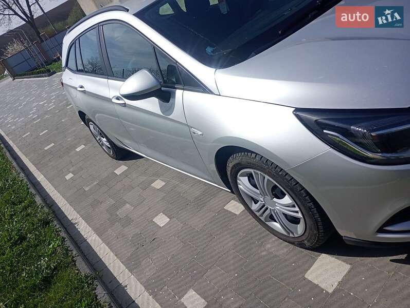 Универсал Opel Astra 2017 в Львове фото 2 Универсал Opel Astra 2017 в Львове