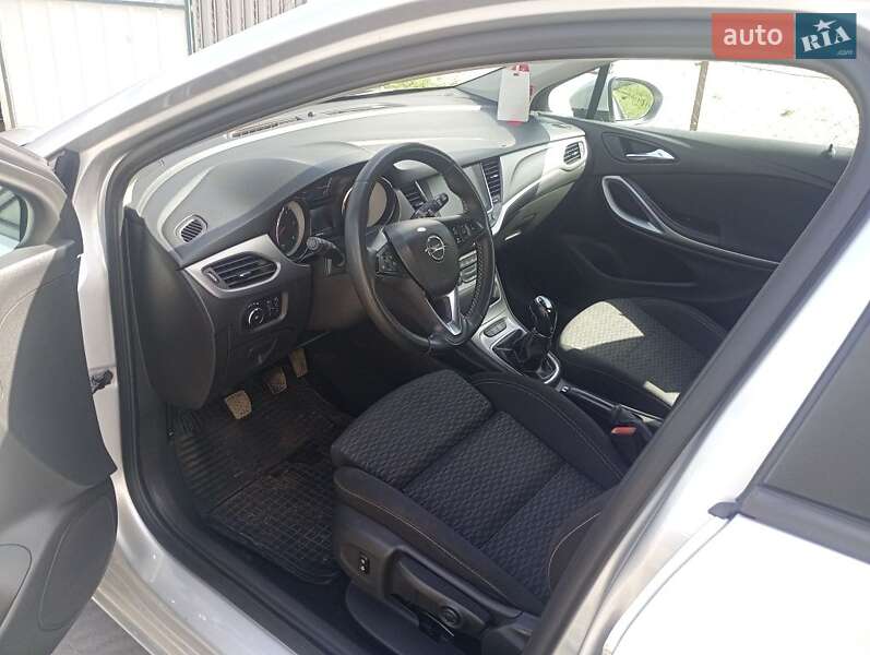Универсал Opel Astra 2017 в Львове фото 11 Универсал Opel Astra 2017 в Львове