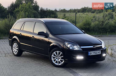 Универсал Opel Astra 2005 в Луцке