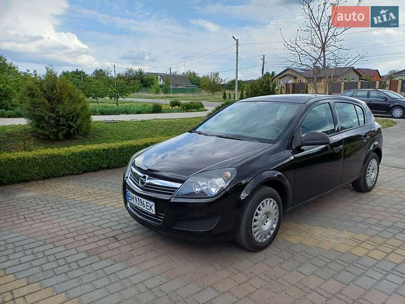 Opel Astra 2009