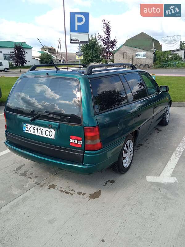Универсал Opel Astra 1998 в Вараше фото 6 Универсал Opel Astra 1998 в Вараше