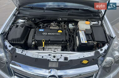 Універсал Opel Astra 2008 в Києві