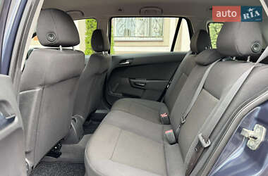 Універсал Opel Astra 2009 в 