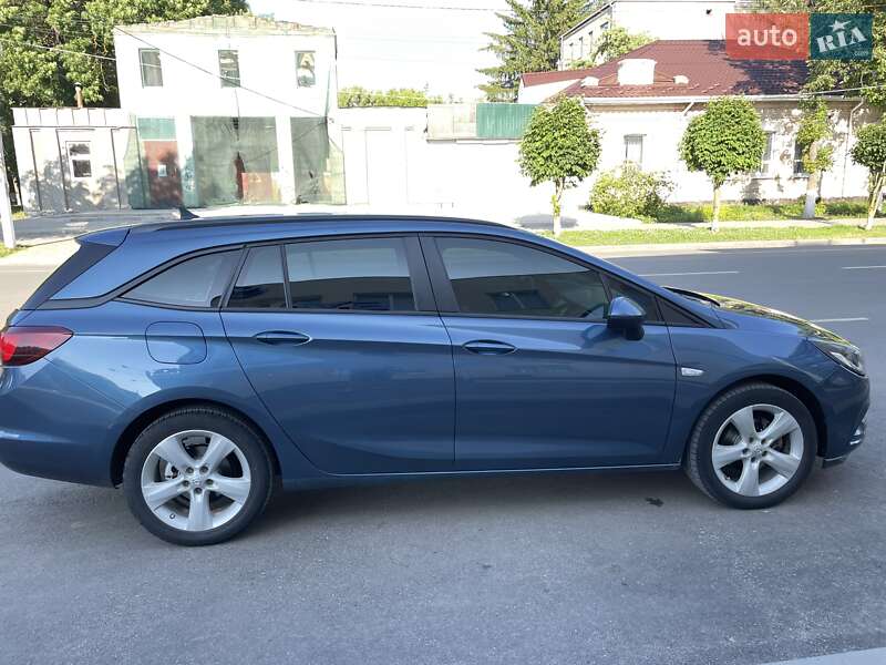 Универсал Opel Astra 2016 в Ананьеве фото 5 Универсал Opel Astra 2016 в Ананьеве