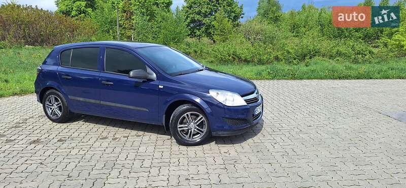 Opel Astra 2008